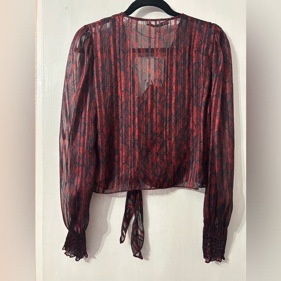 ZARA Sheer Snakeskin print blouse with cuffed sleeves size M - Picture 2 of 4